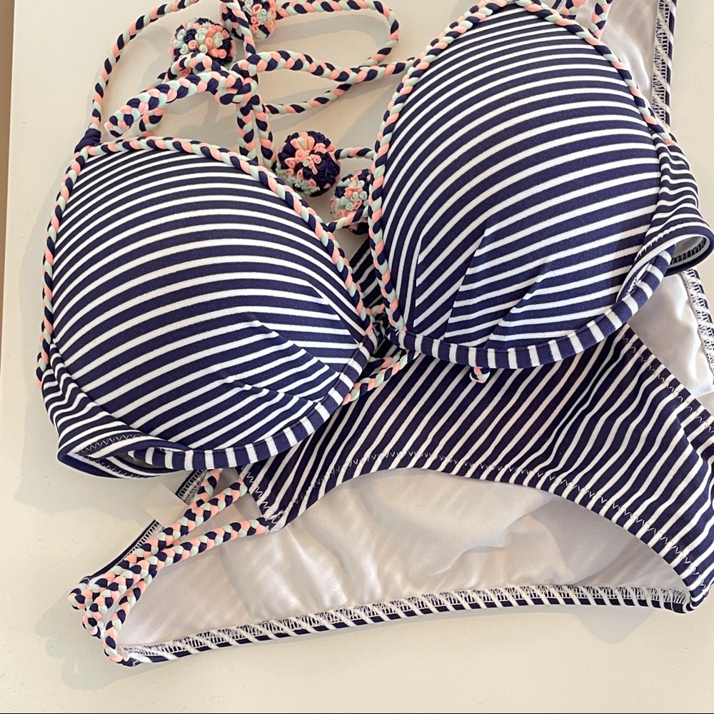 NWOT - VICTORIA’S SECRET Bikini, Navy/White Stripe